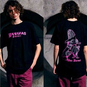 Bananas Monkey Never Been Normal Black Hot Pink Paisley Mens T-shirt NEW Small